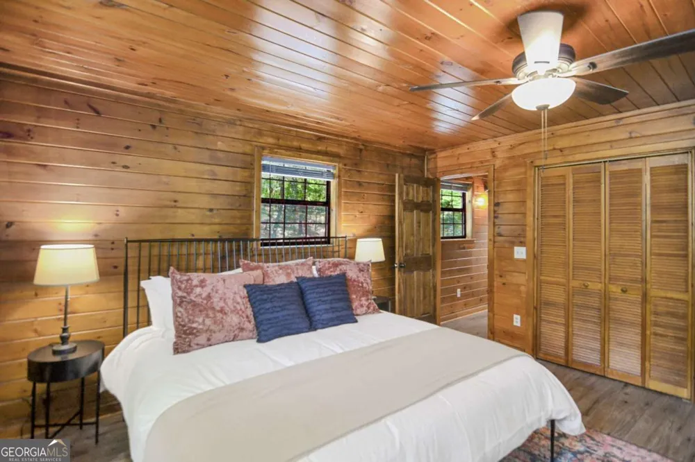 136 Fox Run DR Blue Ridge, GA 30513