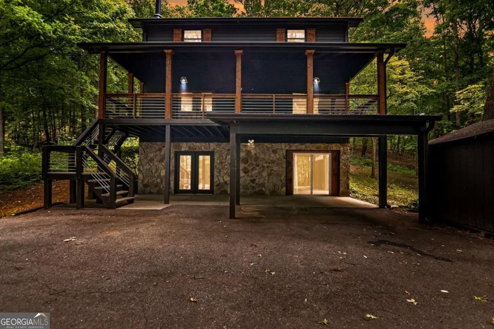 136 Fox Run DR Blue Ridge, GA 30513