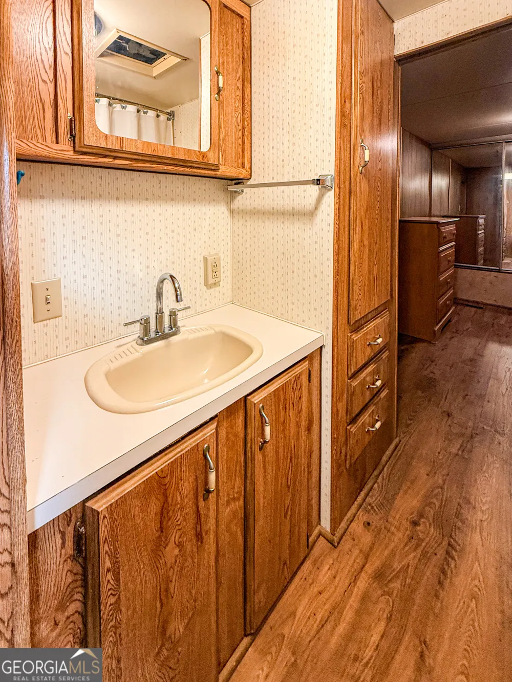 152 Canyon PASS Cleveland, GA 30528
