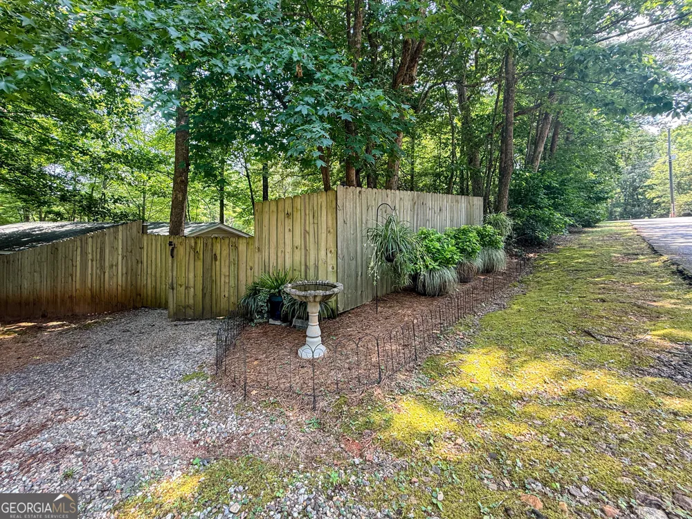 152 Canyon PASS Cleveland, GA 30528