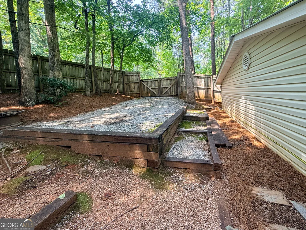 152 Canyon PASS Cleveland, GA 30528