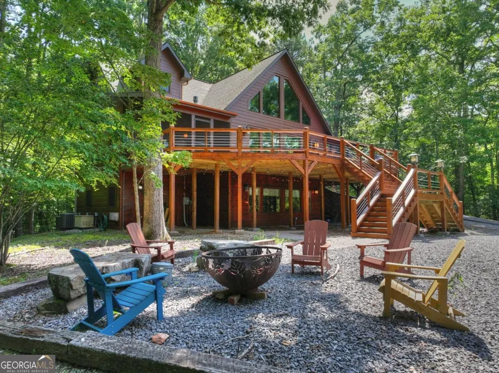 85 Squirrel Chase Morganton, GA 30560