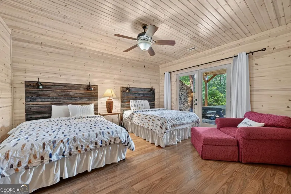 85 Squirrel Chase Morganton, GA 30560