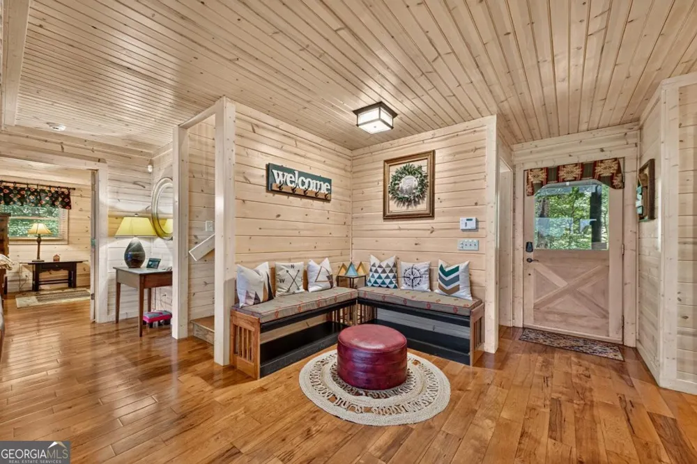 85 Squirrel Chase Morganton, GA 30560