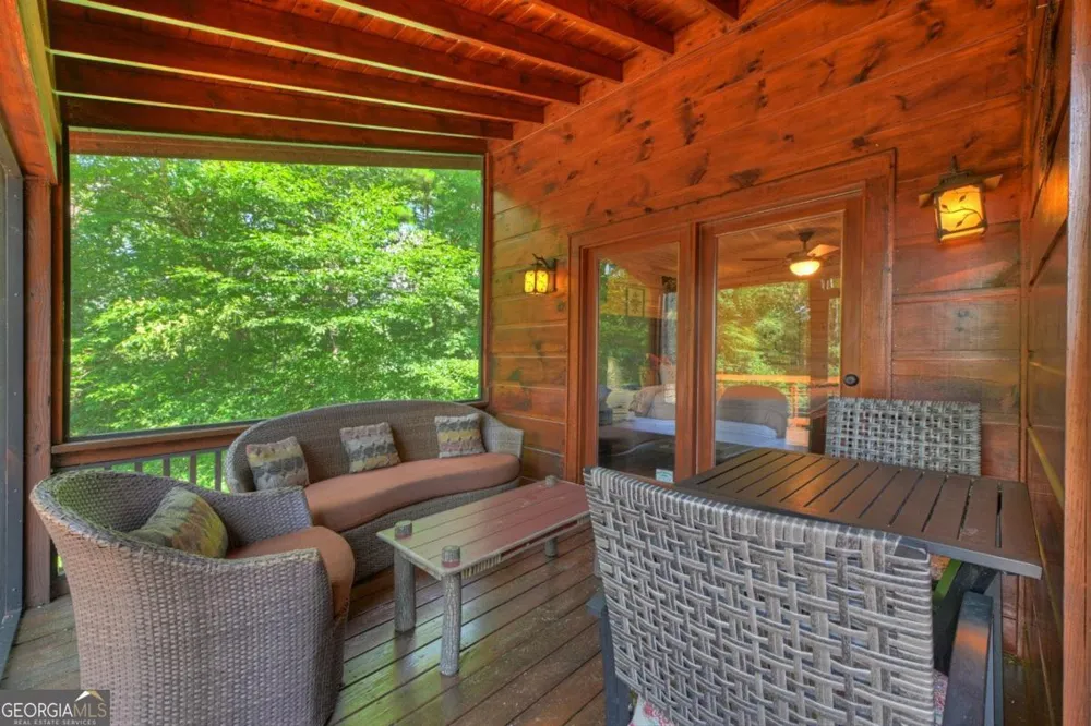 85 Squirrel Chase Morganton, GA 30560