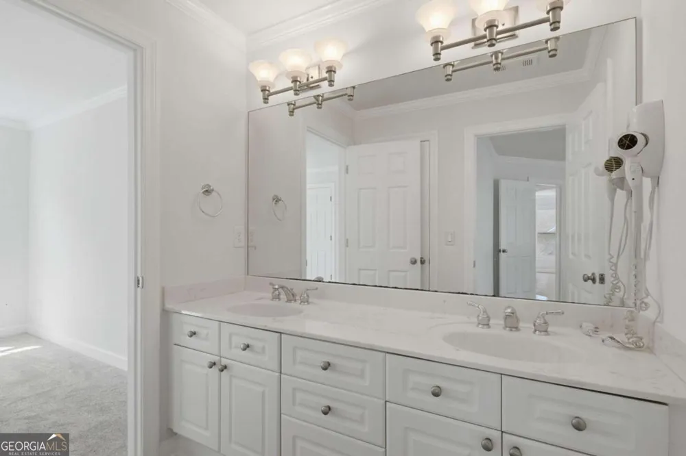 4954 Dovecote TRL Suwanee, GA 30024