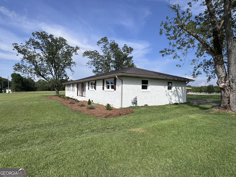 2808 Ga Highway 117 Cadwell, GA 31009
