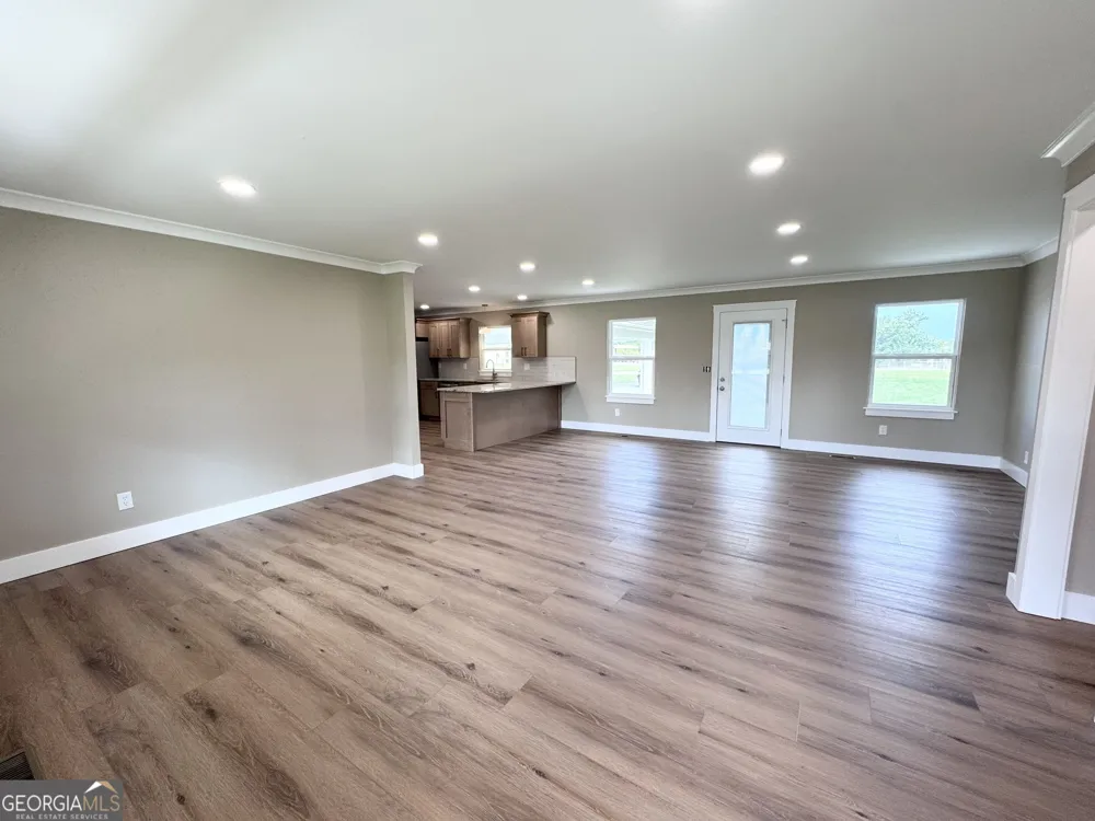 2808 Ga Highway 117 Cadwell, GA 31009