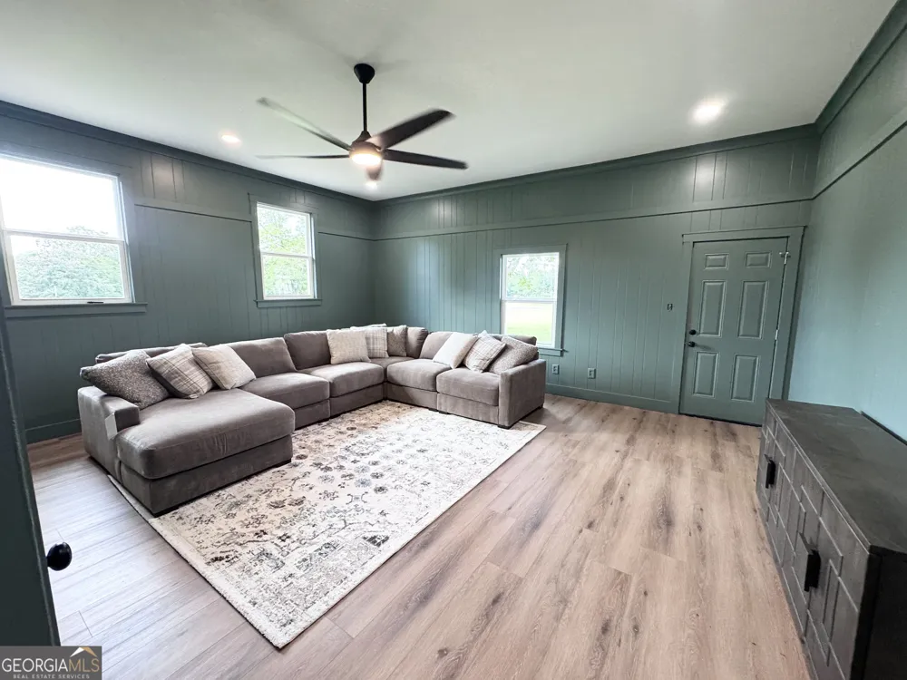 2808 Ga Highway 117 Cadwell, GA 31009