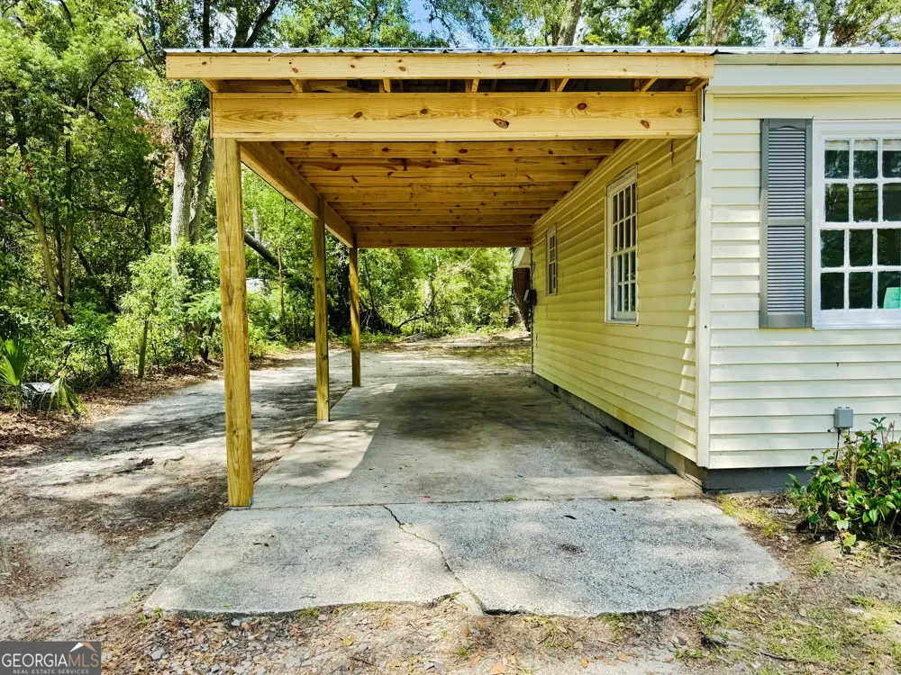 708 Lakeland AVE Valdosta, GA 31602