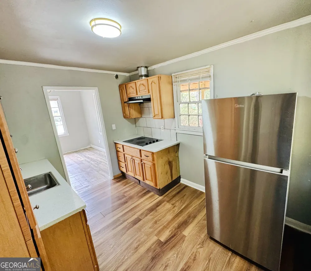 708 Lakeland AVE Valdosta, GA 31602