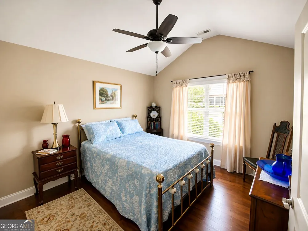 1663 Sedgefield DR Ooltewah, TN 37363