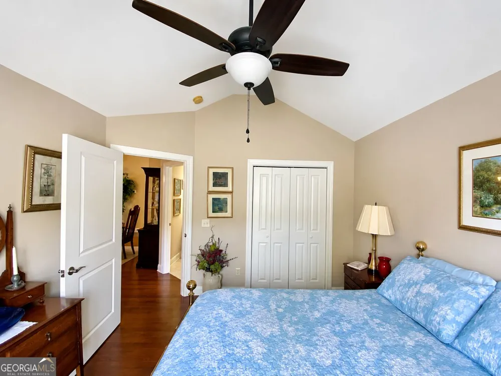 1663 Sedgefield DR Ooltewah, TN 37363