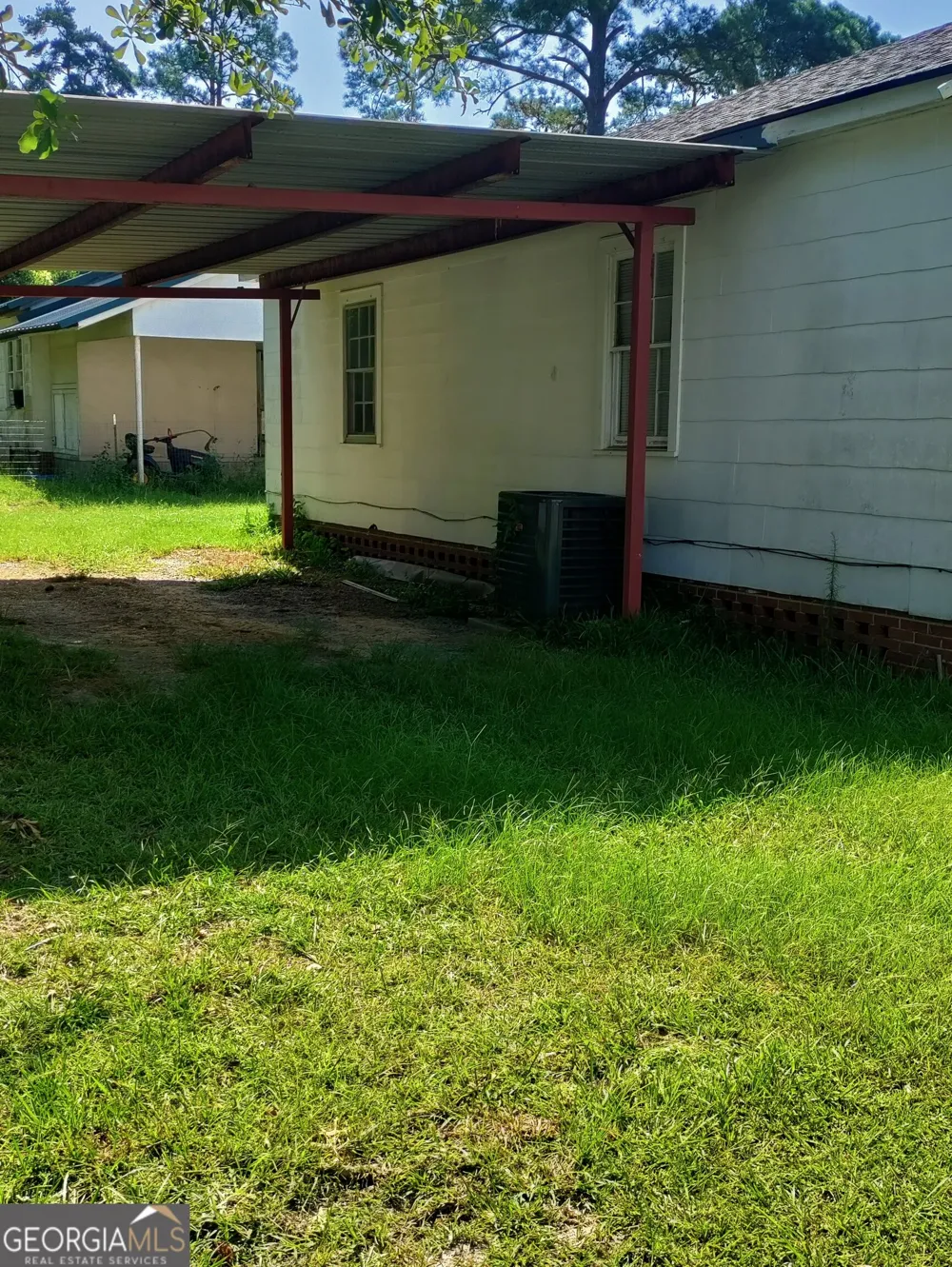432 HOLLIS ST SW Pelham, GA 31779