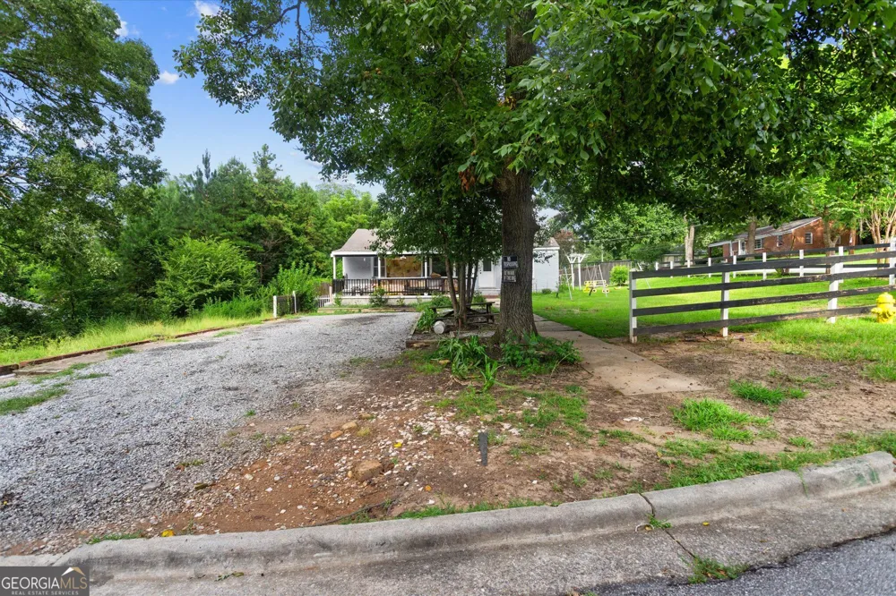2 Lafayette DR Columbus, GA 31903