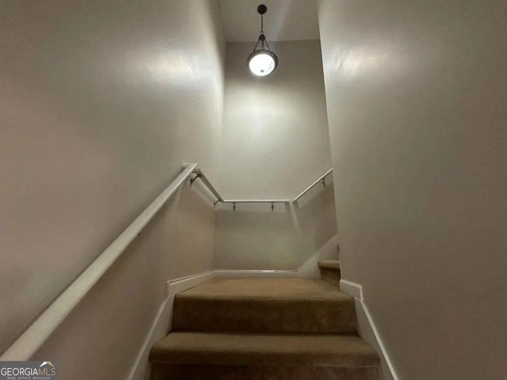 93 Princeton AVE Adairsville, GA 30103