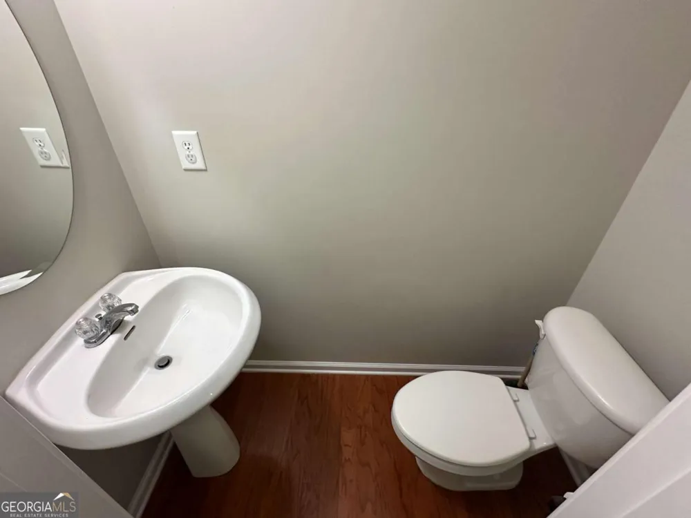 93 Princeton AVE Adairsville, GA 30103