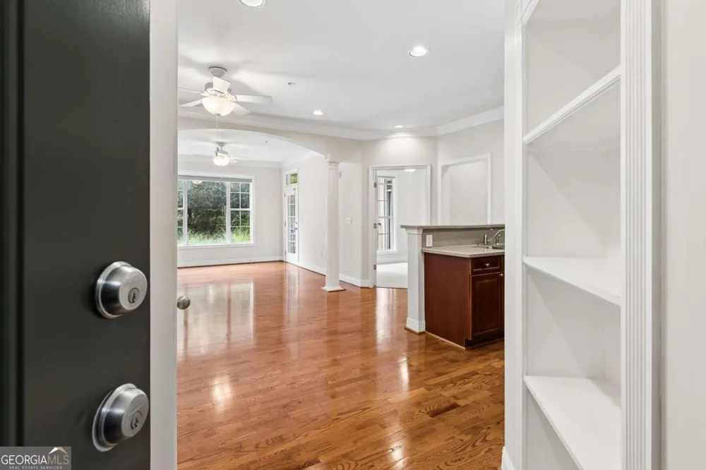 3106 Stratford CMNS Decatur, GA 30033