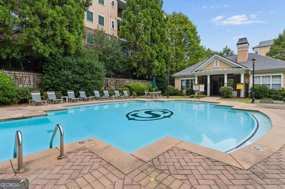 3106 Stratford CMNS Decatur, GA 30033