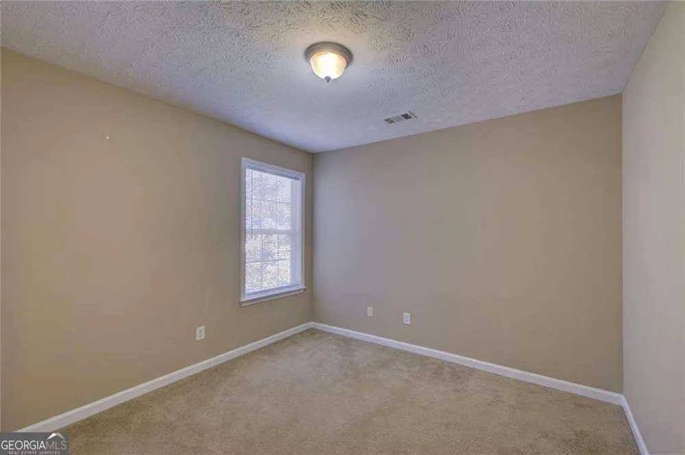 2820 Northcliff DR Suwanee, GA 30024