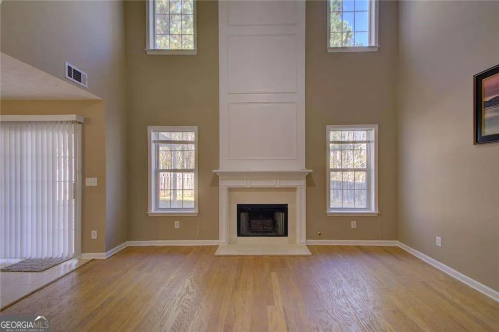 2820 Northcliff DR Suwanee, GA 30024