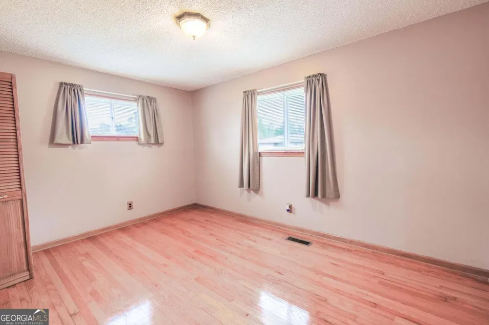 120 Allison TER Rossville, GA 30741