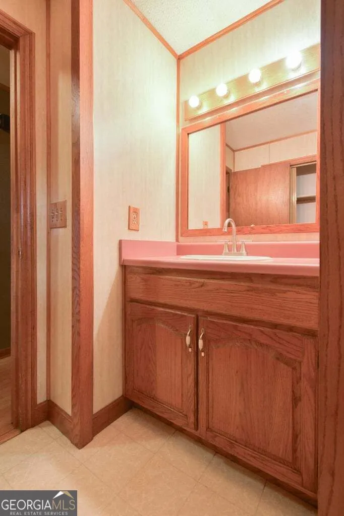 120 Allison TER Rossville, GA 30741