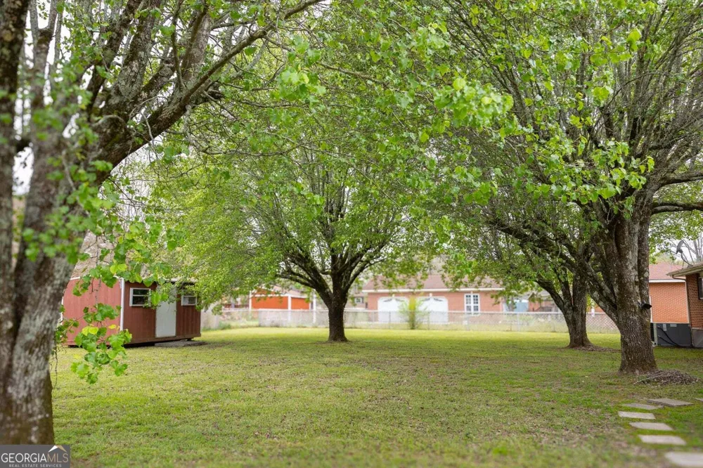 120 Allison TER Rossville, GA 30741