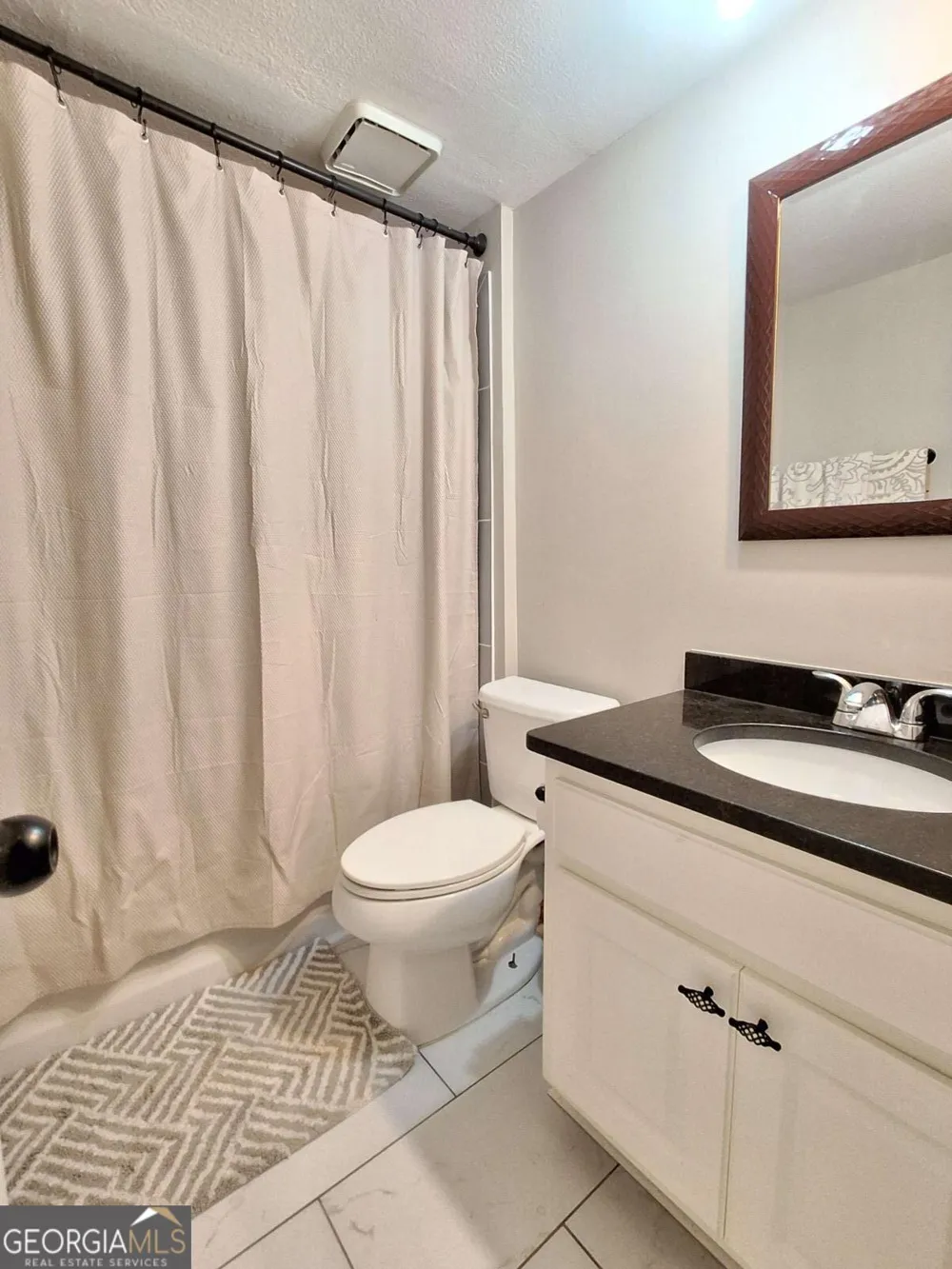 1142 Riverside TRCE Buford, GA 30518