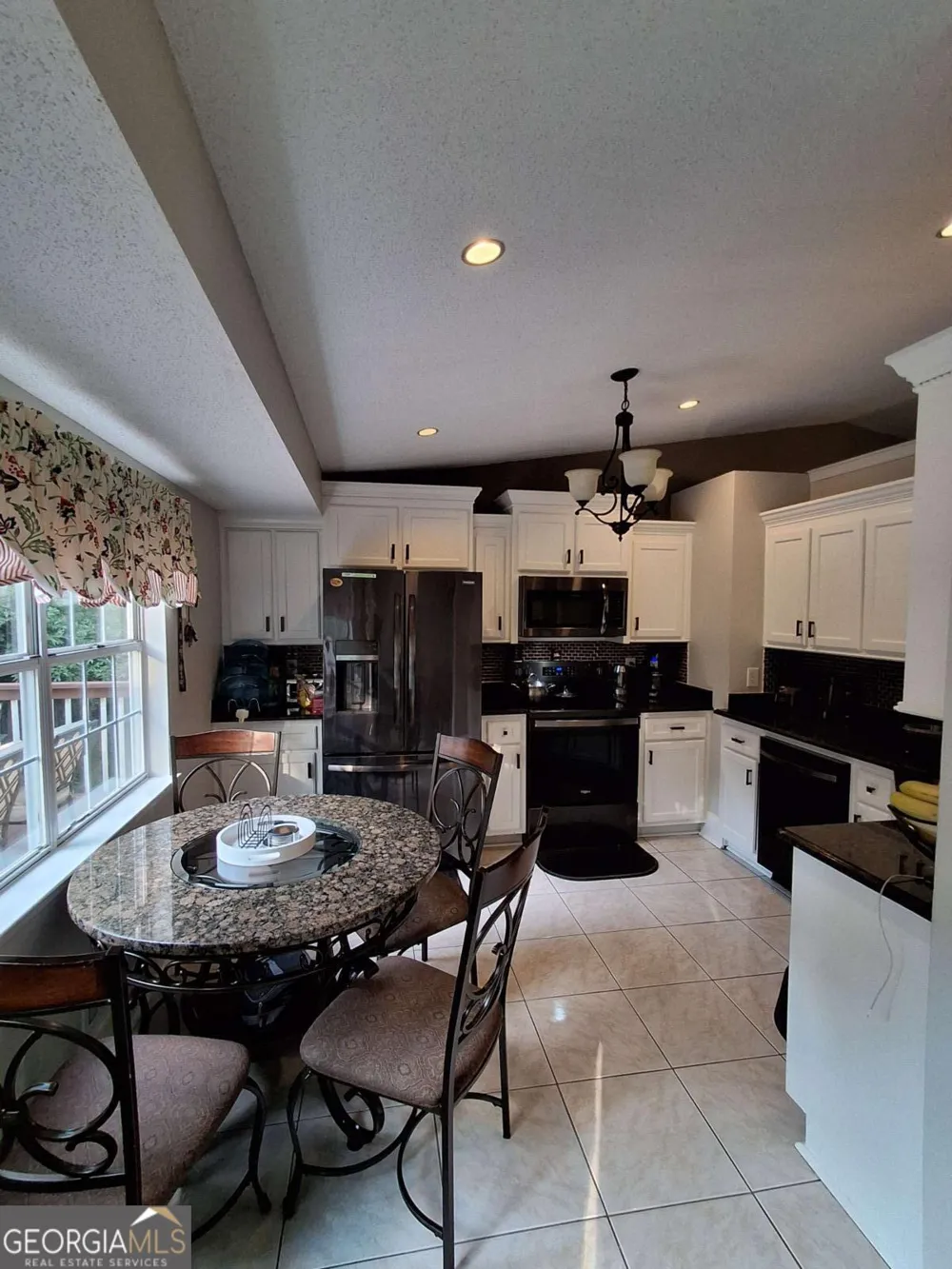 1142 Riverside TRCE Buford, GA 30518