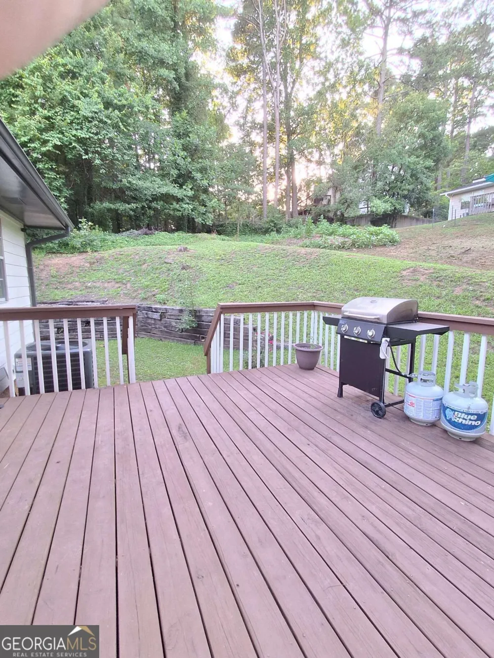1142 Riverside TRCE Buford, GA 30518