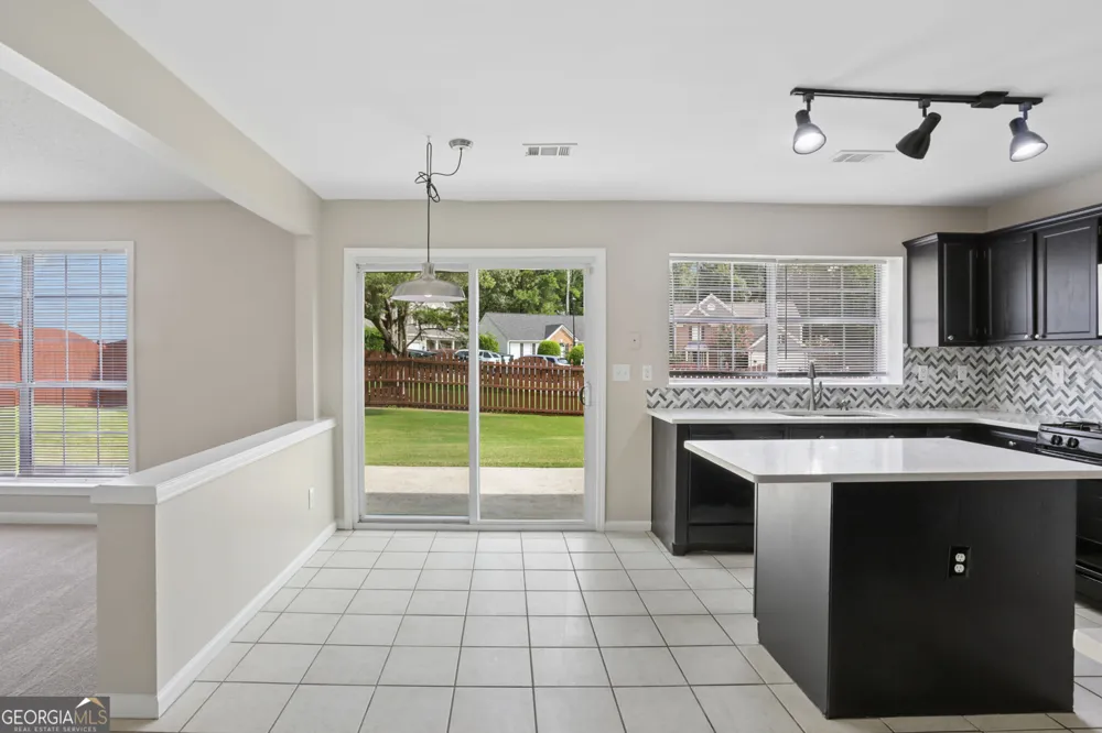 11980 Carriage Park LN Johns Creek, GA 30097