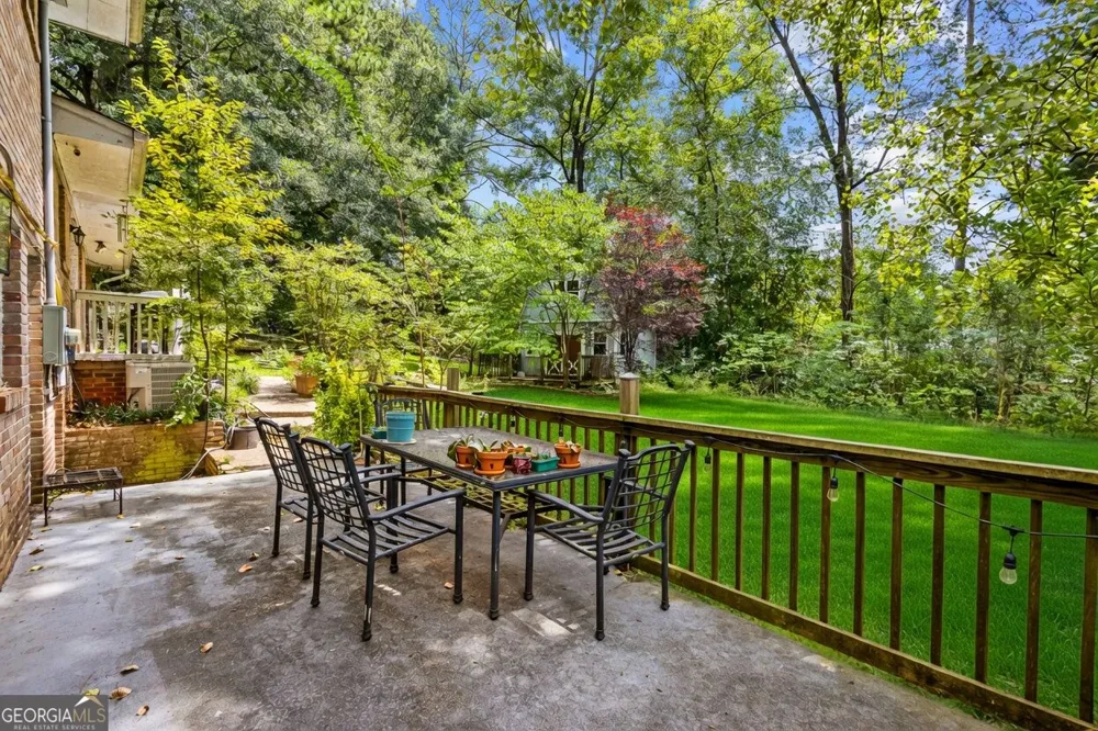 3303 Kilarney CT Decatur, GA 30032