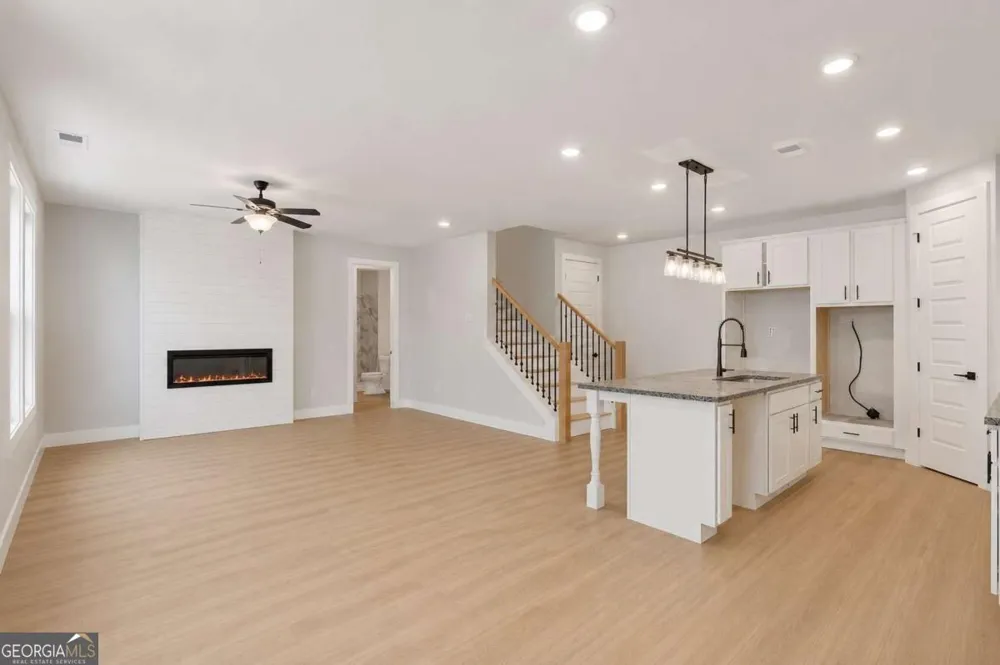 116 Patillo MNR Stockbridge, GA 30281