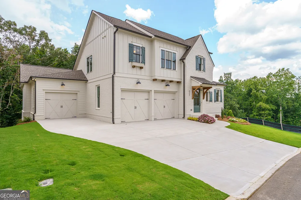 323 Reese WAY Ball Ground, GA 30107