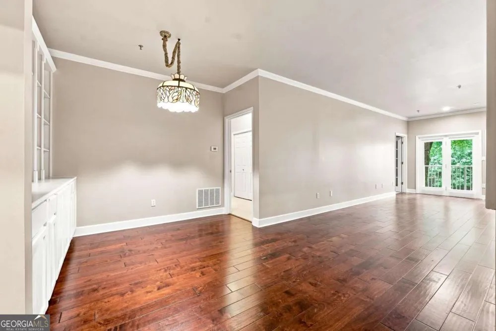 2865 Lenox RD NE Atlanta, GA 30324
