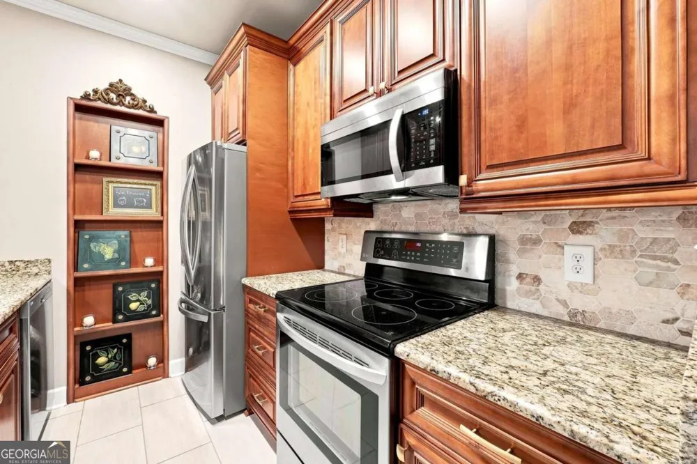2865 Lenox RD NE Atlanta, GA 30324