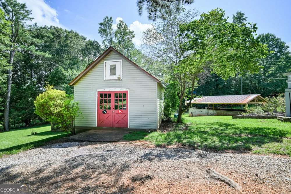 140 October Woods DR Athens, GA 30601