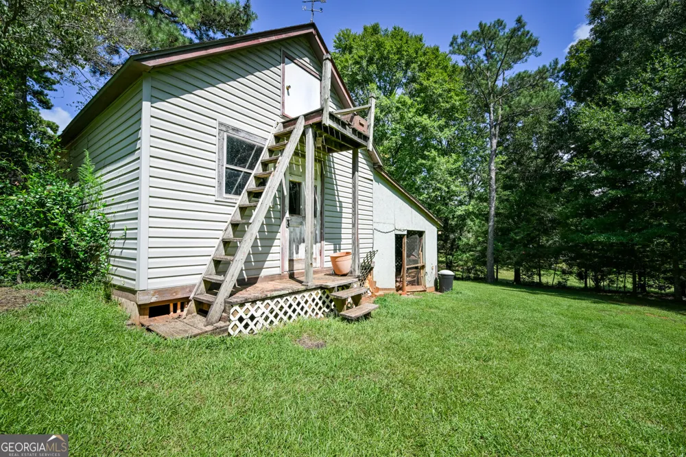 140 October Woods DR Athens, GA 30601