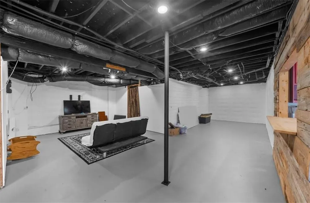 8135 Wallace Wood Road Gainesville, GA 30506