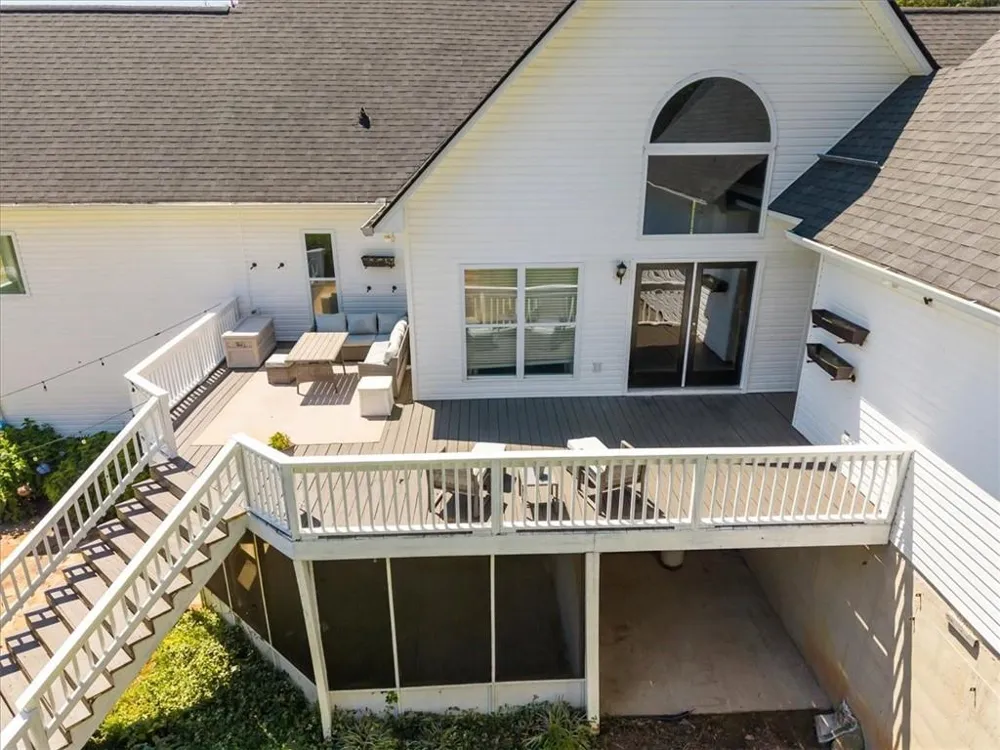 8135 Wallace Wood Road Gainesville, GA 30506