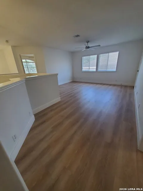 9427 Anderson Converse, TX 78109