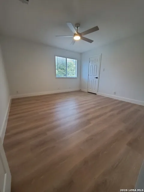 9427 Anderson Converse, TX 78109