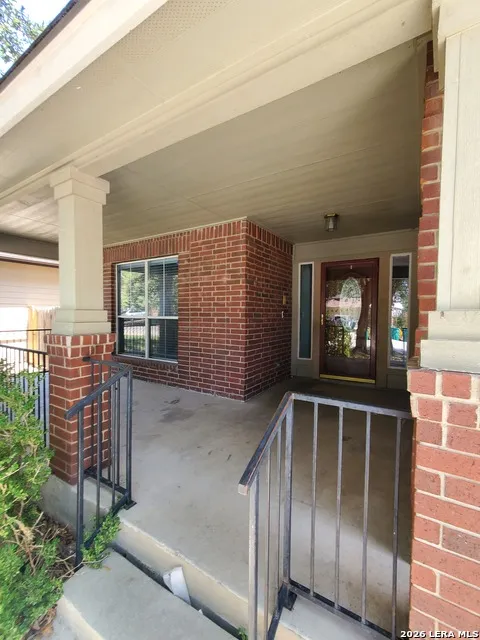 9427 Anderson Converse, TX 78109