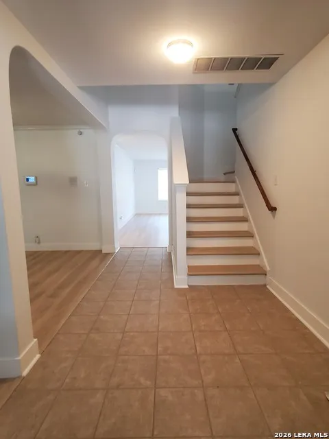 9427 Anderson Converse, TX 78109