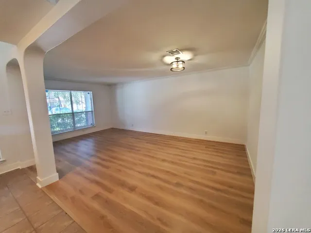 9427 Anderson Converse, TX 78109