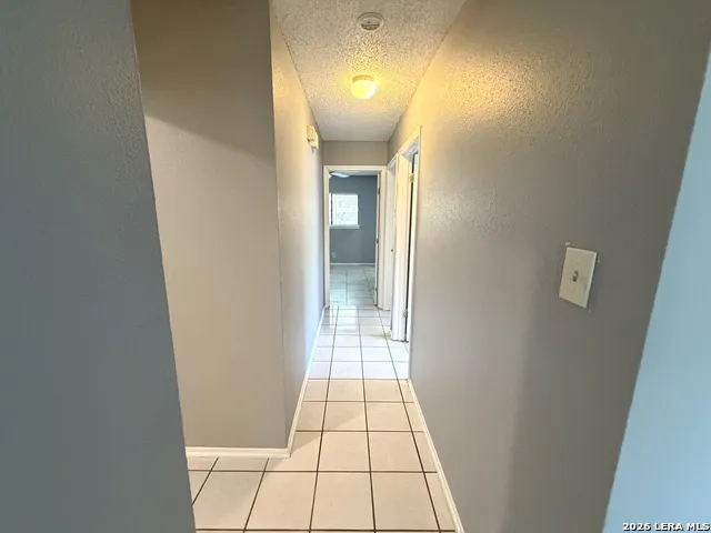 6704 Hickory Springs Dr San Antonio, TX 78249