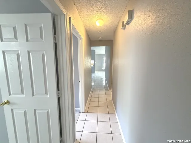 6704 Hickory Springs Dr San Antonio, TX 78249