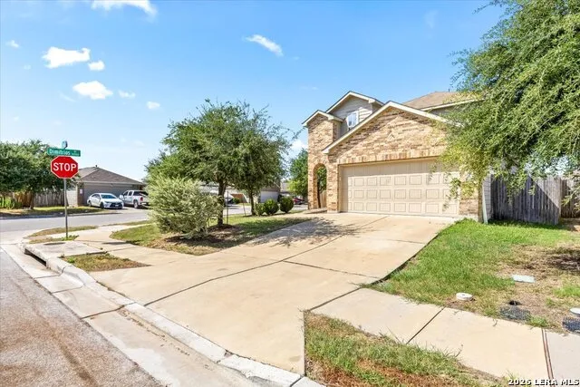 5700 BELL TOWER LN Austin, TX 78747