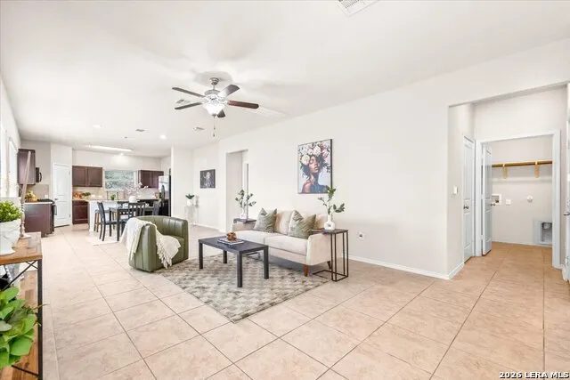 5700 BELL TOWER LN Austin, TX 78747